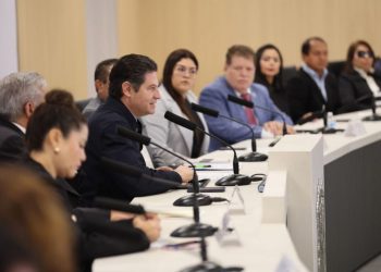 Reconoce Alfonso Martínez a migrantes michoacanos