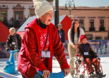 Pista de Hielo en Morelia, un espacio inclusivo para disfrutar de las fiestas decembrinas