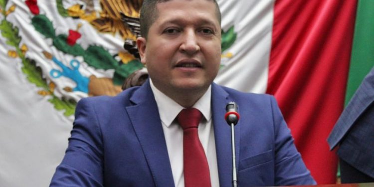 Reitera Vicente Gómez invitación al proceso de elección de jueces y magistrados del Poder Judicial de Michoacán