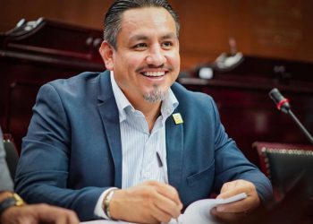 Bancada Naranja trabaja en una agenda para promover la justicia y la paz: Víctor Manríquez