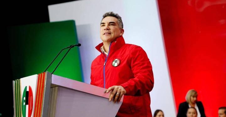 Pide PRI que bajen costo de la luz, gasolina y gas