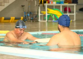 Ofrece IMCUFIDE servicio de fisioterapia en alberca Morelos-INDECO