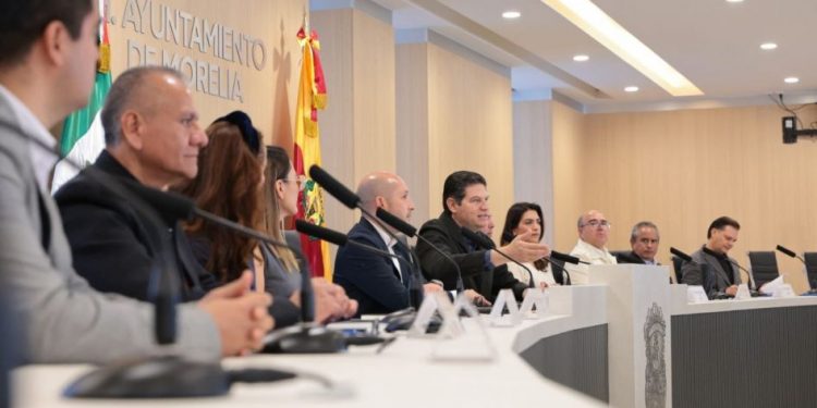 Reconocen constructores Gobierno de Alfonso Martínez