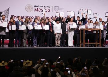 Federación retoma política de presupuesto directo a comunidades indígenas: Bedolla