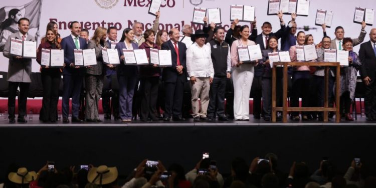 Federación retoma política de presupuesto directo a comunidades indígenas: Bedolla