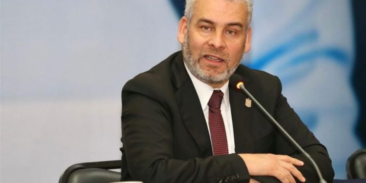 Celebra Bedolla gran respuesta en registro para elegir jueces y magistrados