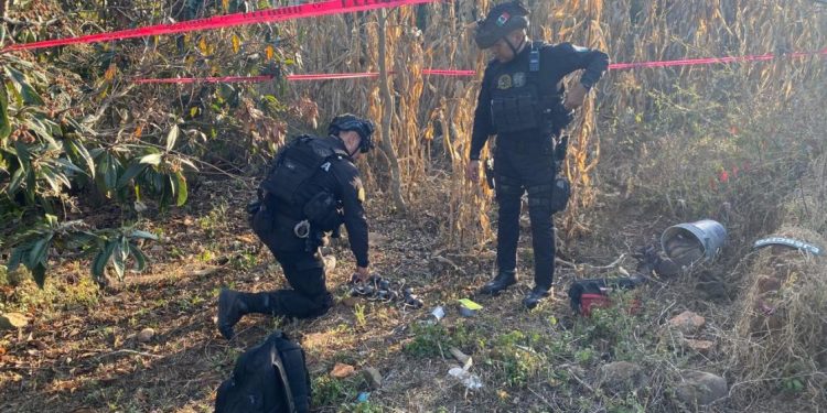 Guardia Civil desactiva 2 explosivos para lanzarse desde drones, en Tangamandapio