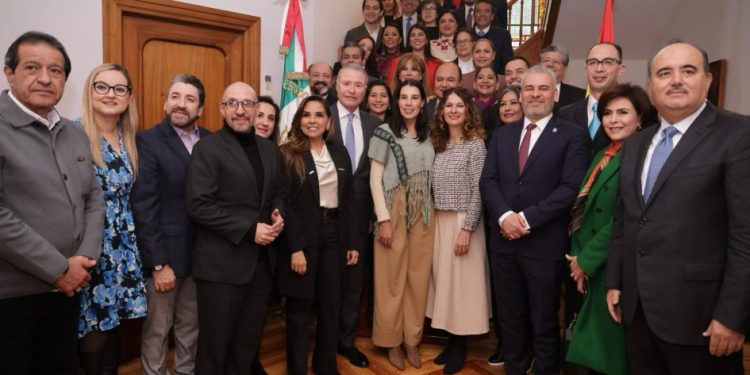 Manantiales de Urandén, ejemplo de turismo comunitario: Sectur