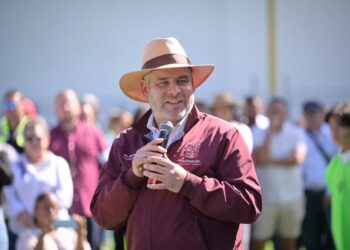 Por tema de aranceles, Bedolla envía mensaje de fortaleza a Sheinbaum