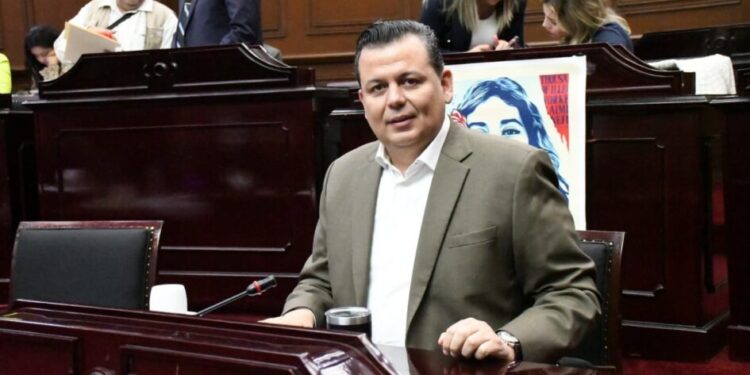 Busca Belinda Iturbide que actas de defunción de personas desaparecidas sea expedita