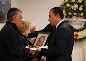 Llama Fiscal General a mantener un desempeño apegado a la legalidad, rectitud y honestidad