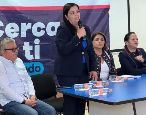La diputada Tere Herrera urge atención eficiente y personal médico para pacientes renales en Michoacán