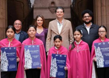 Después de 40 años regresan a Europa los Niños Cantores de Morelia