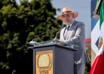 Bedolla arranca destrucción masiva de maquinitas tragamonedas