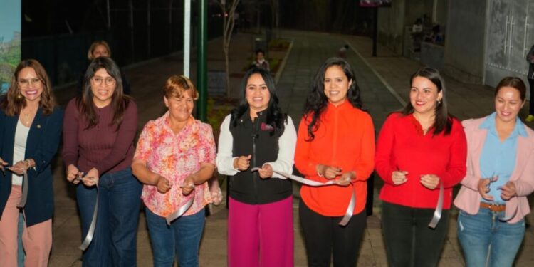 Inaugura Gladyz Butanda sendero seguro en tenencia Morelos; mujeres caminarán sin miedo