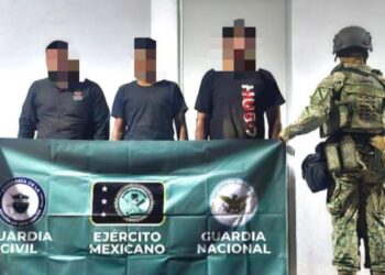 Aseguradas cuatro personas y fusiles en Apatzingán: SSP