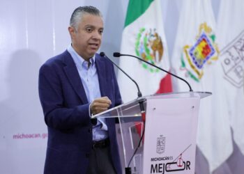 Michoacanos cumplen con refrendo vehicular; van más de 700 mil pagos: Navarro García