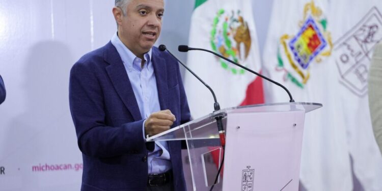 Michoacanos cumplen con refrendo vehicular; van más de 700 mil pagos: Navarro García