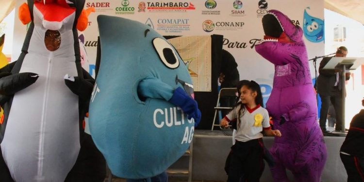 Tarímbaro conmemora el Día Mundial del Agua y hace un llamado a su uso responsables y conservación