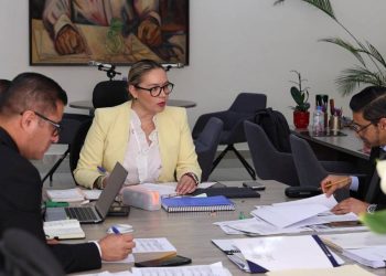 Yarabí Ávila señala que se continuará fortaleciendo a la planta docente; iniciará segunda etapa del programa de Actualización de Asignaturas