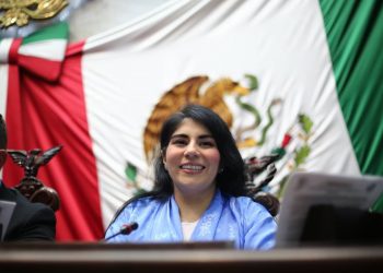 Impulsa Vanhe Caratachea reforma para proteger a menores separados de sus familias