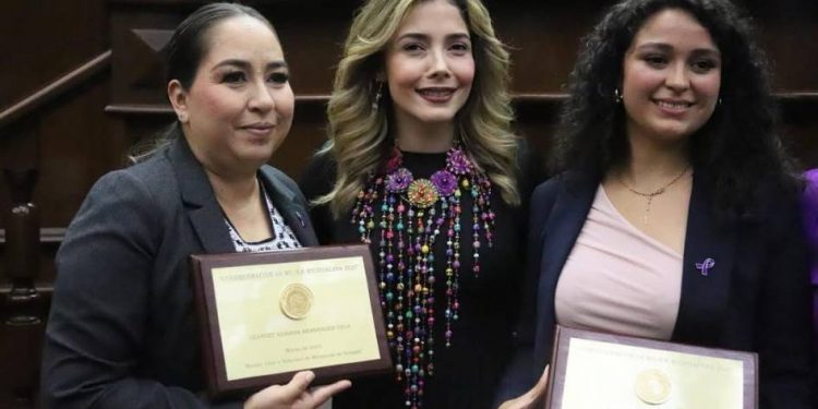 Impulsamos un Parlamento abierto con inclusión: Brissa Arroyo