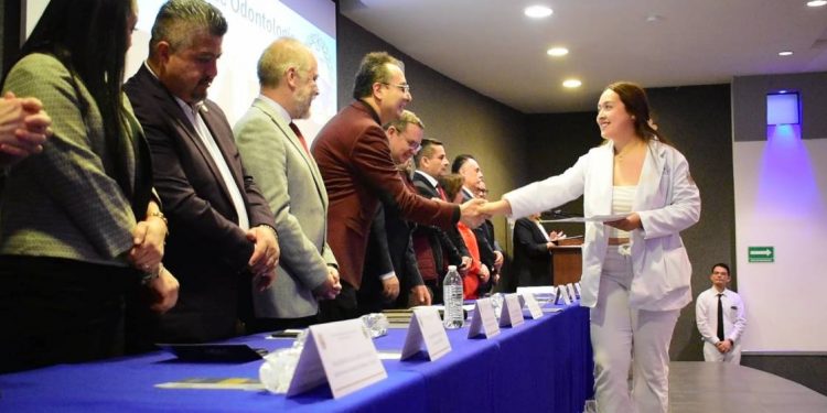 Facultad de Odontología de la UMSNH, entre las mejores del país: Secretario Académico