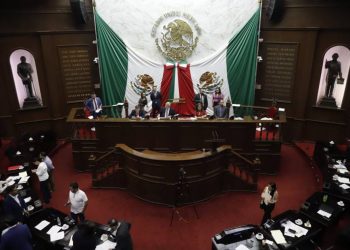 Envía 76 Legislatura al Congreso de la Unión reforma constitucional en materia de no reelección