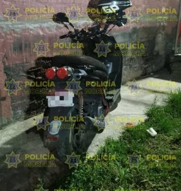 Policía Morelia recupera motocicleta con reporte de robo en la 20 de noviembre