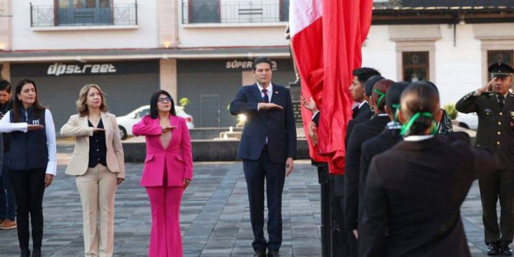 Gobierno de Morelia conmemora Natalicio de Benito Juárez