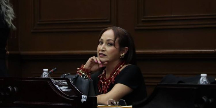 Itzé Camacho Va Contra el Nepotismo Electoral y la Reelección Inmediata en Michoacán