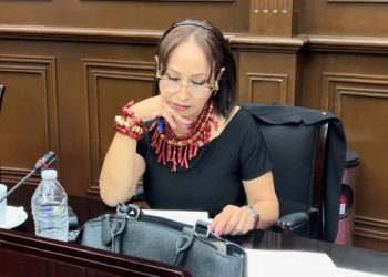 Itzé Camacho busca que preguntas sobre maternidad o matrimonio sean reconocidas como violencia laboral