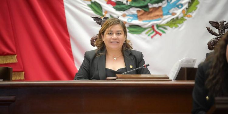 Preocupantes las agresiones en el país a los médicos veterinarios: Belinda Iturbide