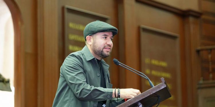 Propone Reyes Galindo capacitación en salud mental y primeros auxilios psicológicos para que docentes atiendan a niñas, niños y adolescentes