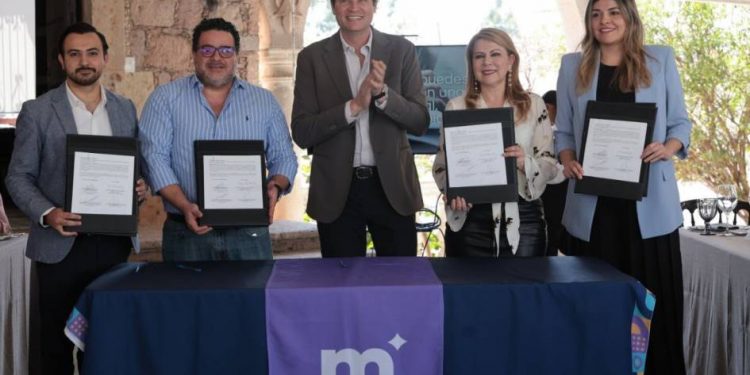 Gobierno Municipal y Aiemac, firman convenio para favorecer el empleo en Morelia