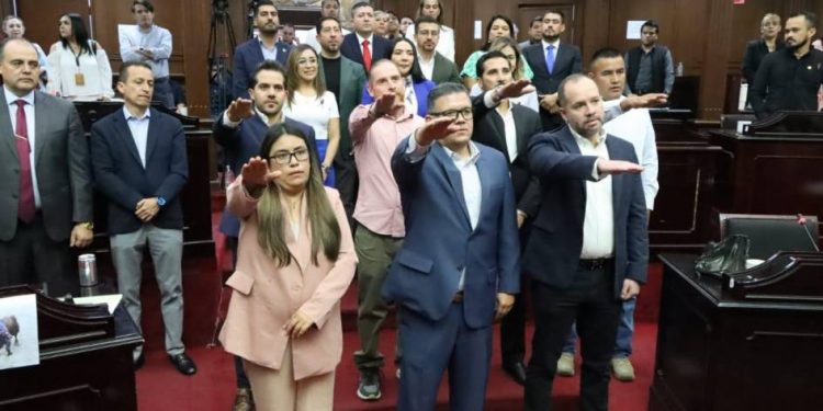 Toma protesta Congreso local a integrantes del Consejo de Participación Ciudadana del Sistema Estatal de Seguridad Pública