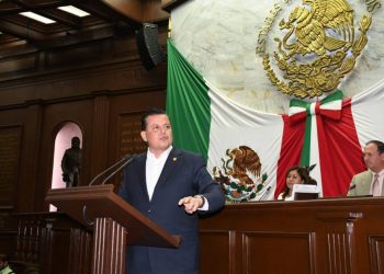 A Morena le importa más prohibir la tauromaquia que la violencia en Michoacán: Memo Valencia