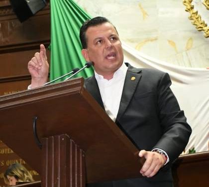 Propone Memo Valencia crear santuarios de protección de animales víctimas de la violencia en Michoacán