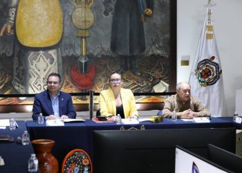 Trabajamos para que cada espacio de la UMSNH se transforme y actualice: Yarabí Ávila