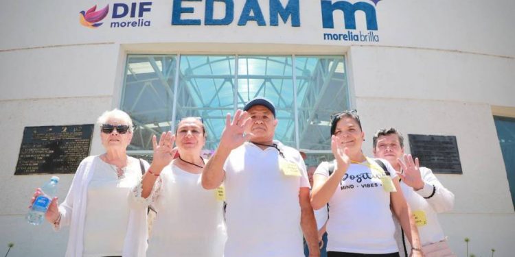 DIF Morelia recibe visita de 150 adultos mayores del DIF Sahuayo