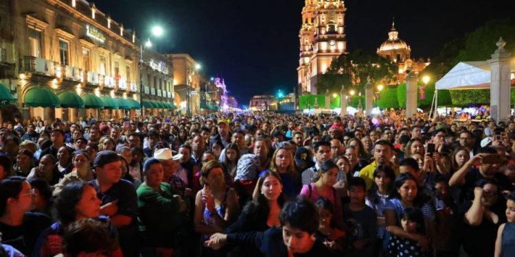 Éxito rotundo en presentación de la Última Cena en el centro de Morelia