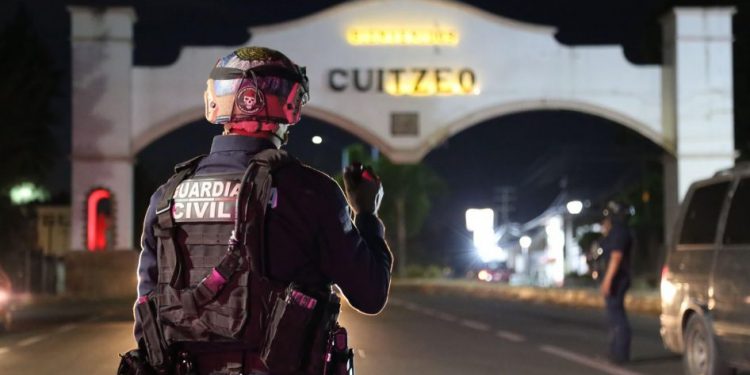 Por aire y tierra, SSP, Defensa y FGE vigilan municipios de región Morelia