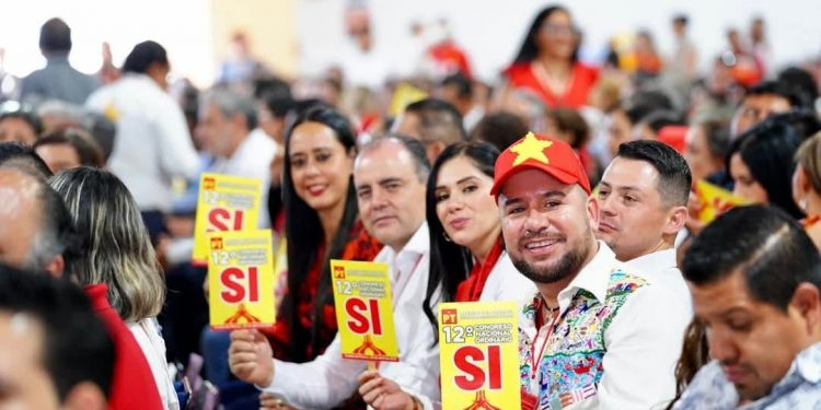Feria de la Niñez llenó de sonrisas y alegría el Complejo Deportivo Bicentenario