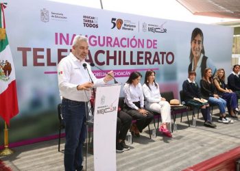 Inaugura Bedolla Telebachillerato en fraccionamiento Arco San Antonio en Morelia