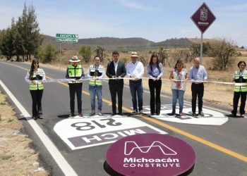 Inaugura Bedolla entronque carretero Zacapu-Panindícuaro; tras 15 años de abandono