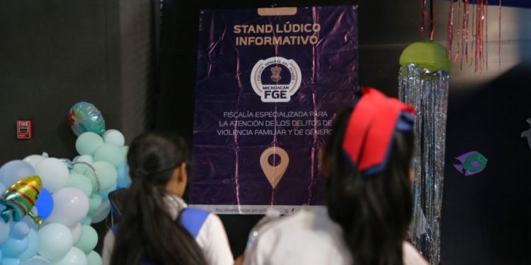 Más de 5 mil personas atendidas en módulo informativo de la Fiscalía General instalado en el Pabellón Infantil del Festival Michoacán de Origen