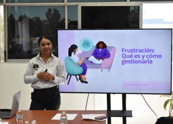 Personal de la Fiscalía Regional de Morelia recibe atención en materia de salud mental