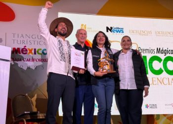 Yarabí Ávila entrega la Presea “Vasco de Quiroga” a destacados nicolaitas