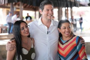 Festeja Alfonso Martínez a madres del Sindicato de Limpia y Transportes: Gobierno municipal-Morelia Informativo2