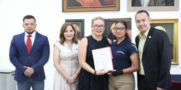 Reunión de trabajo de la Rectora de la UMSNH con chicos de la Licenciatura en Seguridad Pública y Ciencias Forenses-Morelia Informativo